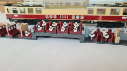 Inneneinrichtung für Märklin 4090: DB TEE Aussichtswagen mehrfarbig, Wechselvariante