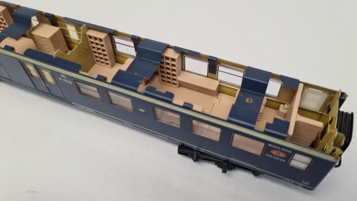 Inneneinrichtung für Märklin 4048: NS Postwagen
