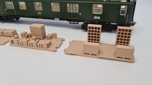 Inneneinrichtung für Märklin 4026 4044 40541 Primex 4009: DB Gepäckwagen