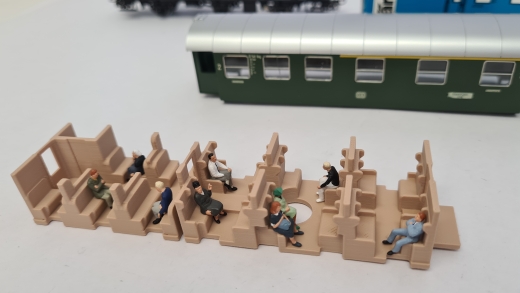 Inneneinrichtung für Märklin 4067: DB Umbauwagen 1. und 2. Klasse