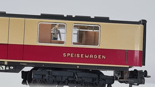 Inneneinrichtung für Märklin 4057: DB TEE Speisewagen