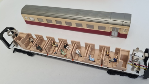 Inneneinrichtung für Märklin 4070 4071: RAm TEE Abteilwagen (LED-Leiste)