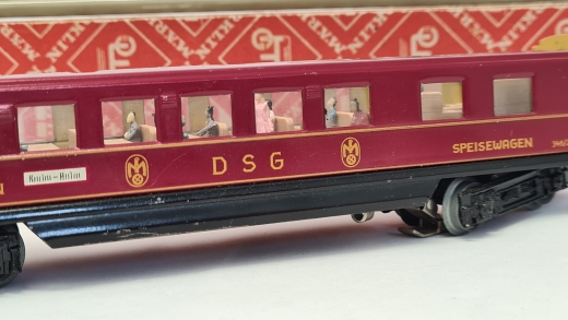 Inneneinrichtung für Märklin 346/2 346/2J 4008 4009: DB Speisewagen Schürzenwagen