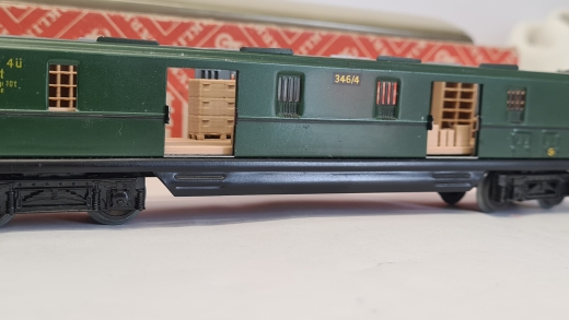 Inneneinrichtung für Märklin 346/4 4012 4021: DB / SJ Gepäckwagen Schürzenwagen D-Zug
