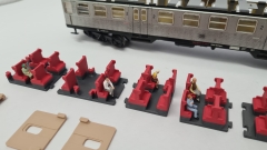 Inneneinrichtung (3-farbig) für Märklin 4042: DB Silberling 2.Kl. Nahverkehrswagen